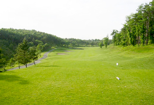 OUT No.6 ティーグラウンド